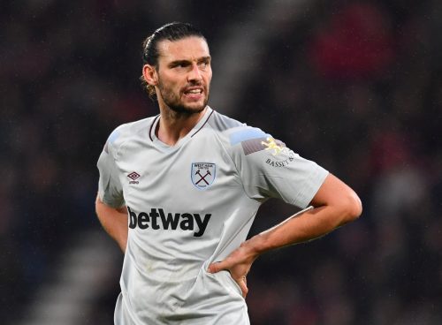 Andy Carroll in action for West Ham (2)