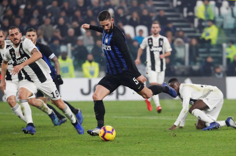 West Ham United: Fans slam owners following Roberto Gagliardini transfer rumour