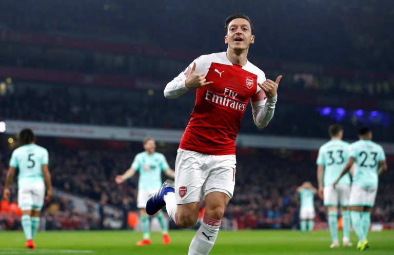 96.9% passing accuracy, 85 touches: Mesut Ozil dominated for Arsenal against Bournemouth