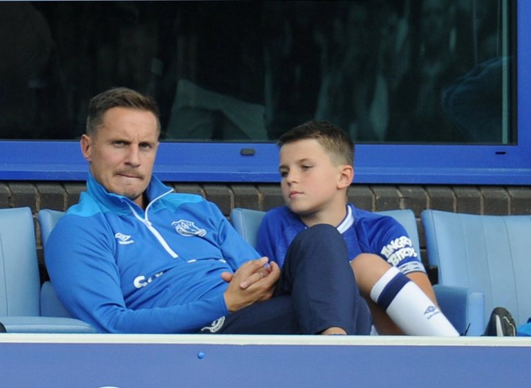 Unsung hero: Phil Jagielka the king as Everton get back on track