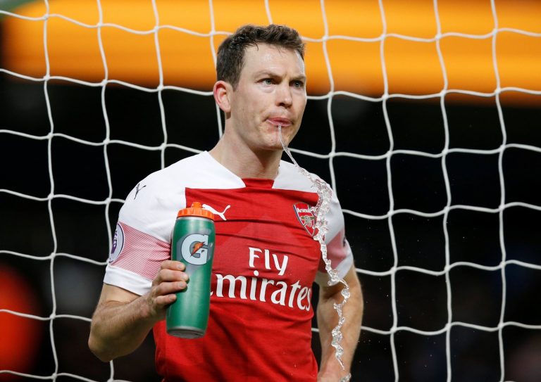Arsenal fans take to Twitter to demand Lichtsteiner plays no part in North London Derby