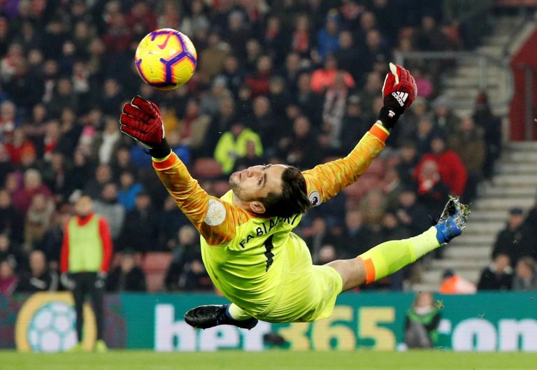Arsenal: Fans laud Lukasz Fabianski after throwback FA Cup semi-final shootout versus Wigan