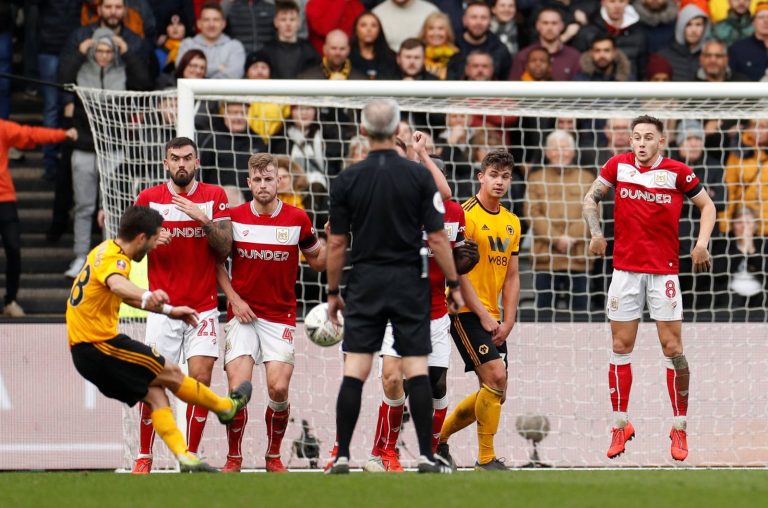 Wolves: Fans love club’s Joao Moutinho video
