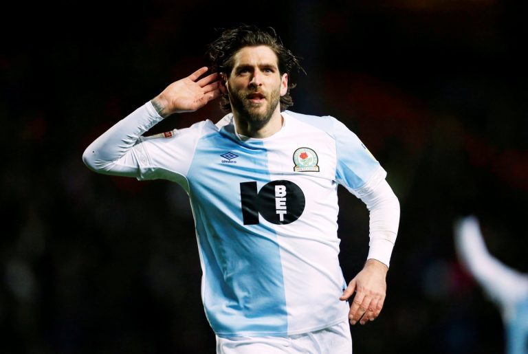 Sunderland: Kevin Phillips wants Danny Graham to start against Oxford