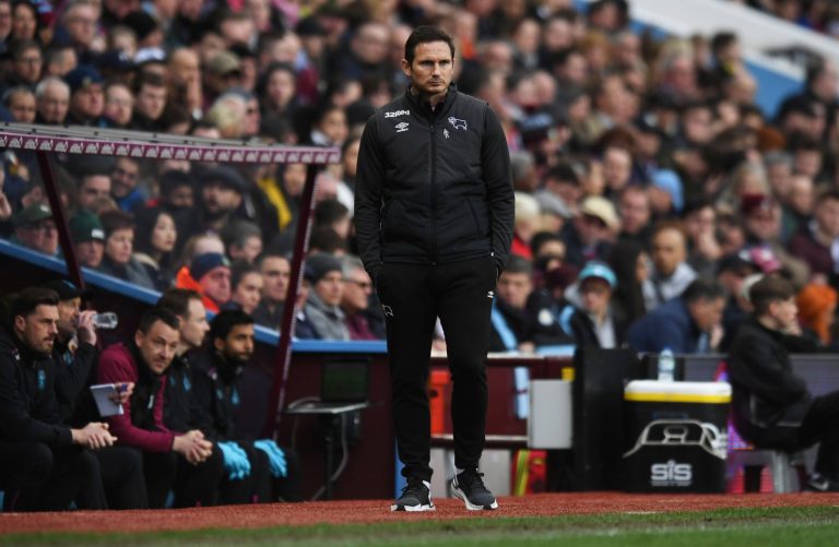 Chelsea must resist taking the gamble on Frank Lampard so soon