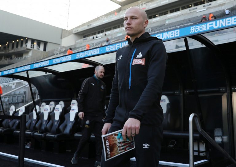 Huddersfield Town: Siewert must consider selling Aaron Mooy in the summer