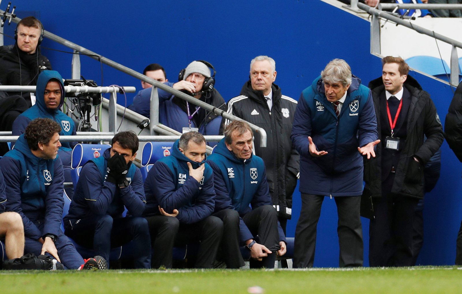 West Ham players must take Pellegrini’s words on board to save fading season