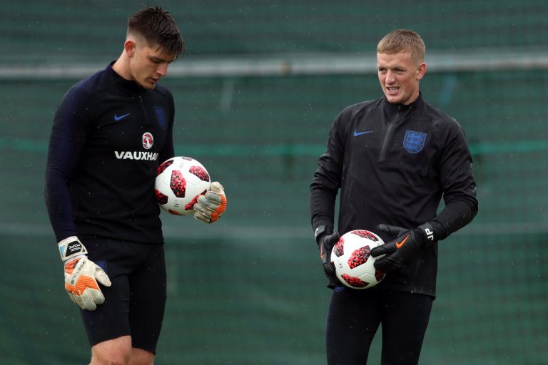 Chelsea: Fans are losing it over Nick Pope transfer speculation
