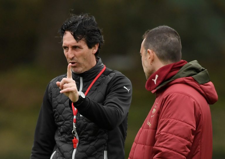 Arsenal fans take to Twitter to call for influx of youth against Leicester
