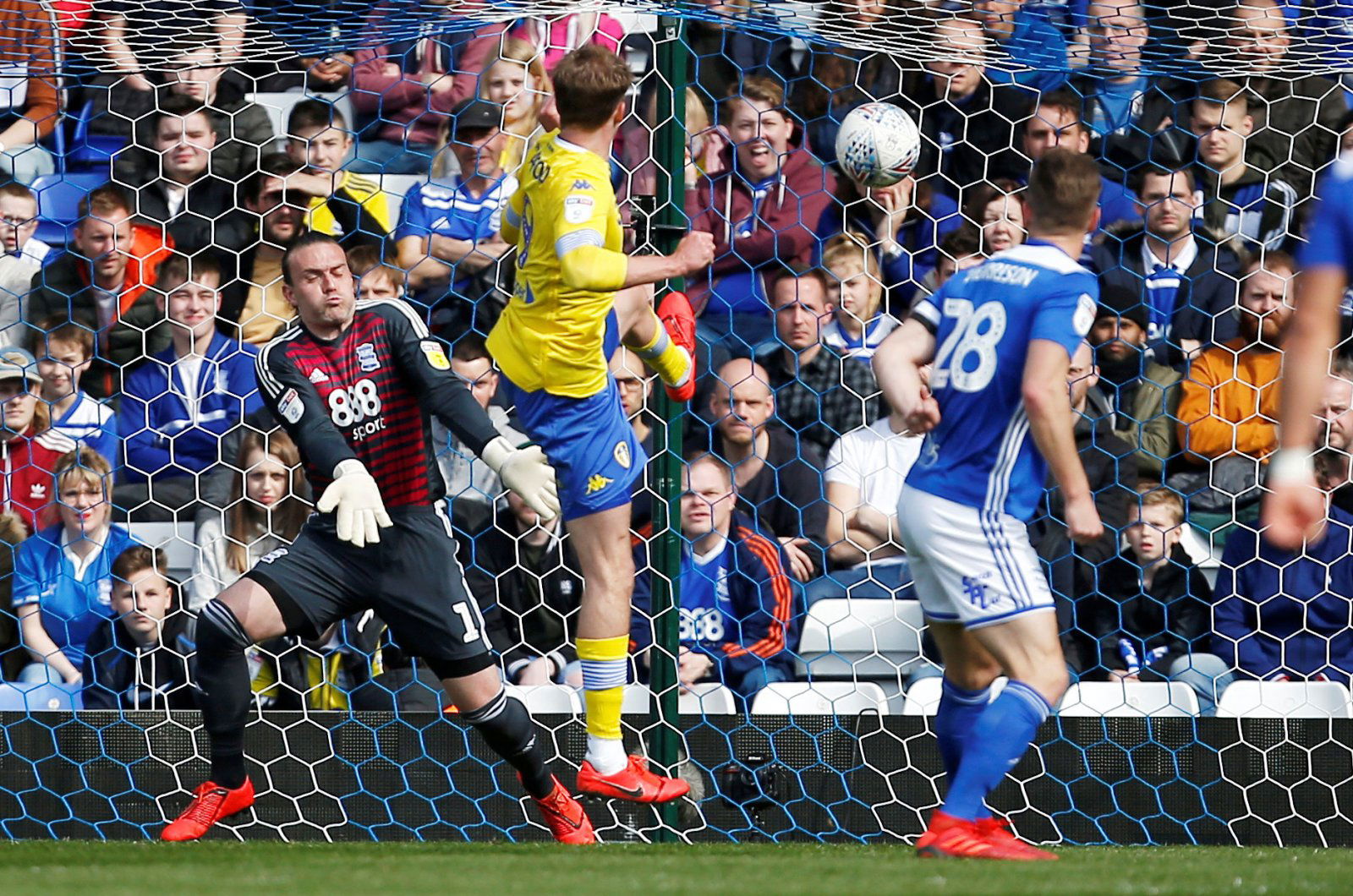 Leeds United: Marcelo Bielsa must stick by forward Patrick Bamford - Leeds United