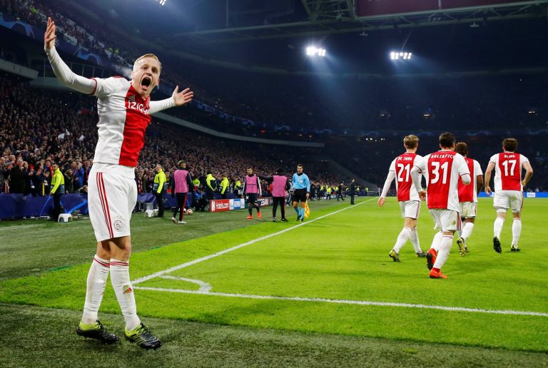 Donny Van de Beek is exactly the kind of player Tottenham need