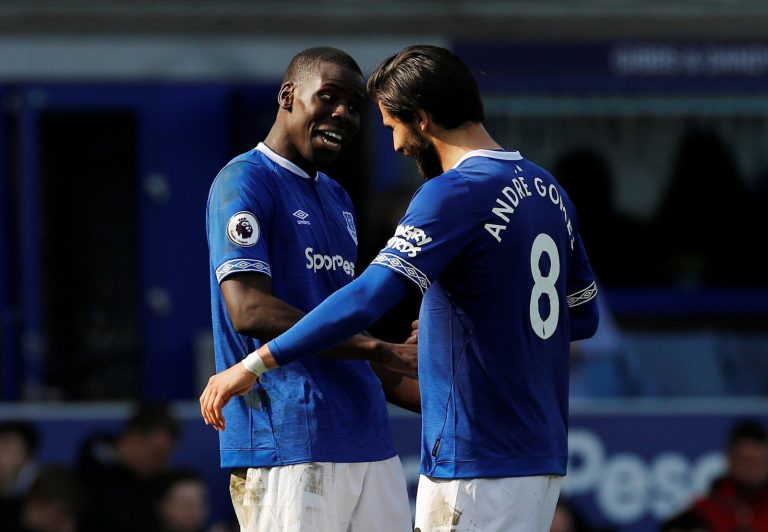 Everton fans take to Twitter in desperation to call for Andre Gomes swoop