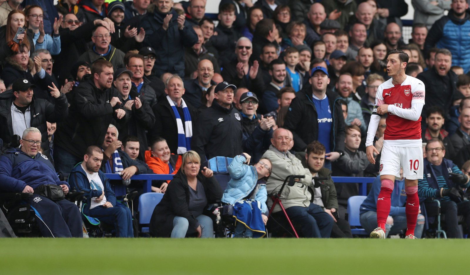 Arsenal: Mesut Ozil is symbolic of so many problems
