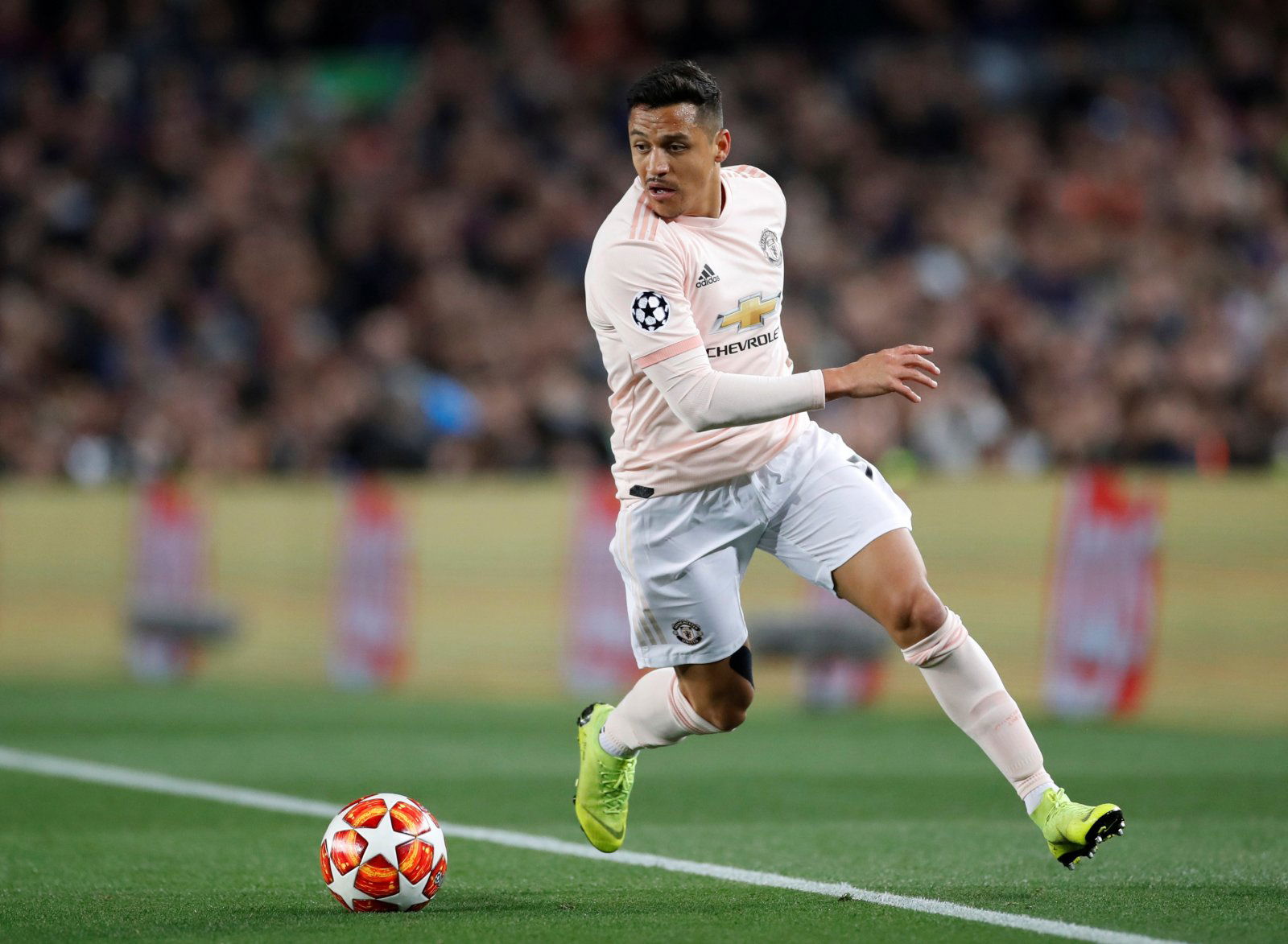 Manchester United: Sanchez’s Barcelona blitz can be the start of unlikely resurgence - Manchester United