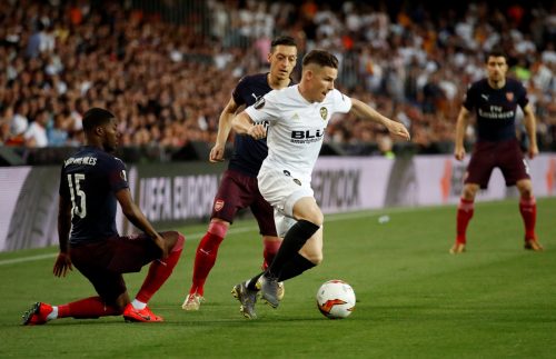 Arsenal: Ainsley Maitland-Niles push as wing-back could completely backfire on Emery