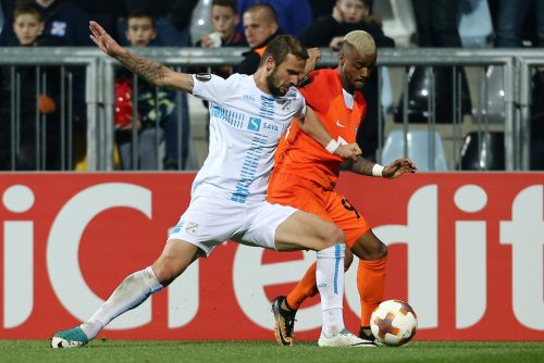 Sheffield United: Wilder must consider swoop for Croatian defender Dario Zuparic