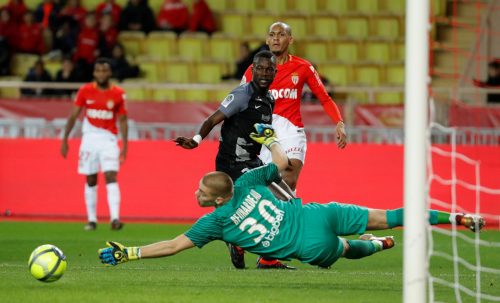 Sheffield Wednesday: Bruce must consider signing Quentin Beunardeau in the summer