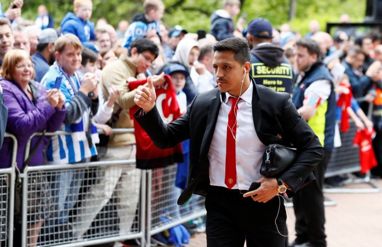 Manchester United: Inter should be able to have Alexis at whatever cost they want