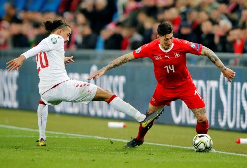 West Ham United: Steven Zuber could be an excellent addition