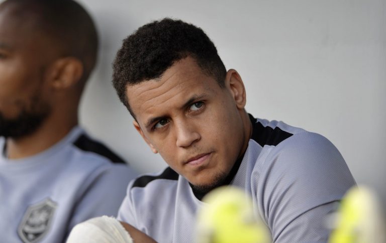 Sheffield United: Fans praise Ravel Morrison following stand-out performance