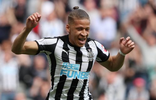 Newcastle United: Dwight Gayle set to stay amid transfer interest