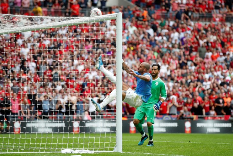 Manchester City: Fans revel in stunning Kyle Walker clearance