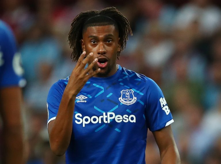 Everton: Sigurdsson set for uncomfortable ride after Brands hails Iwobi