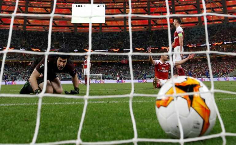 Arsenal: Unai Emery hoping to keep Laurent Koscielny at the club for next season