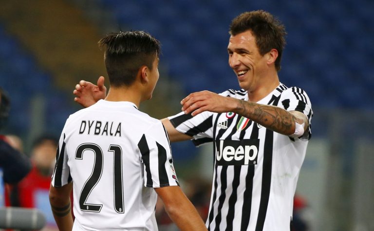 Manchester United: Mario Mandzukic and Paulo Dybala deal being discussed with Juventus