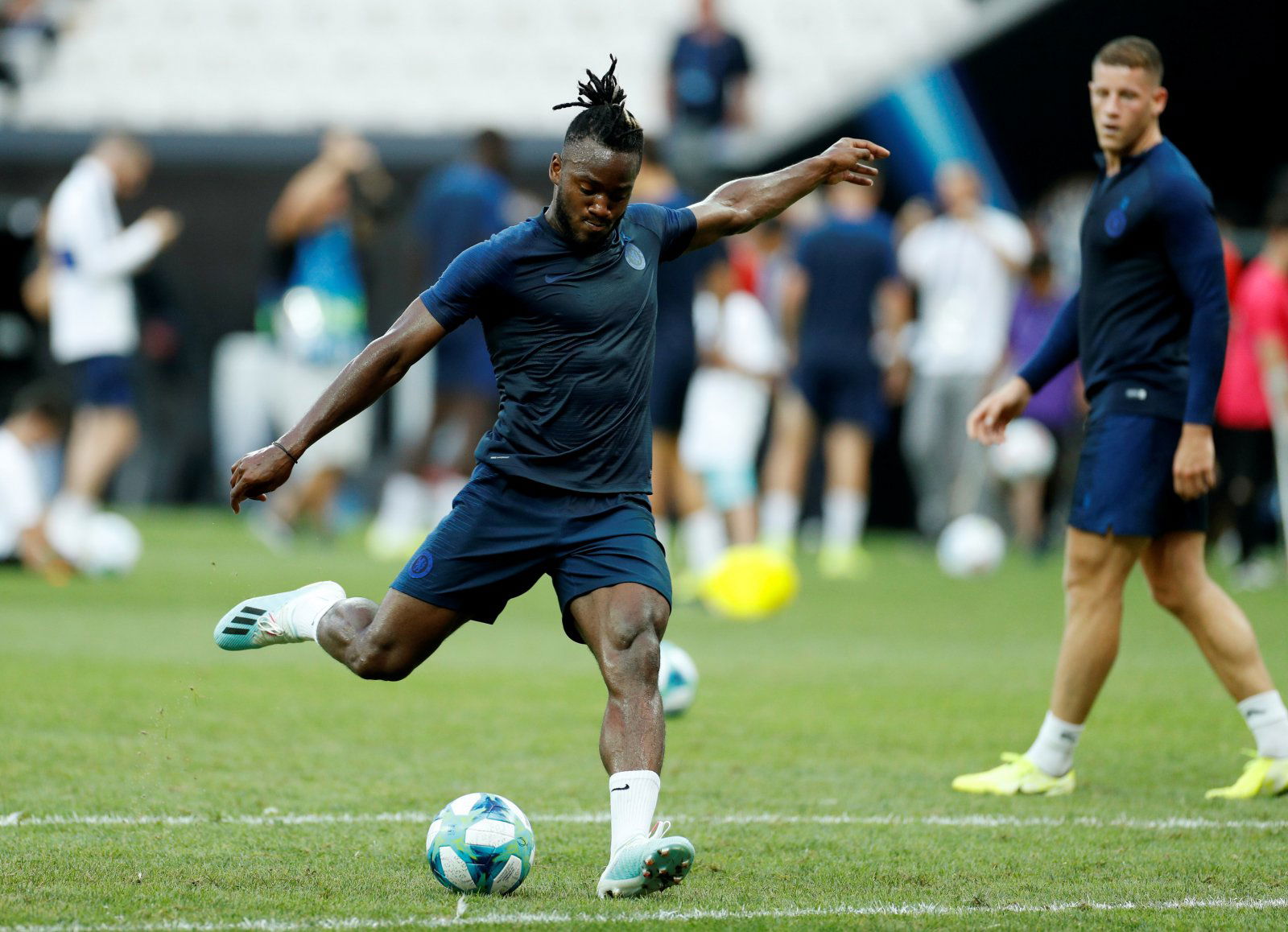 Chelsea: Fans slam Frank Lampard for bringing on Michy Batshuayi in Valencia draw - Chelsea
