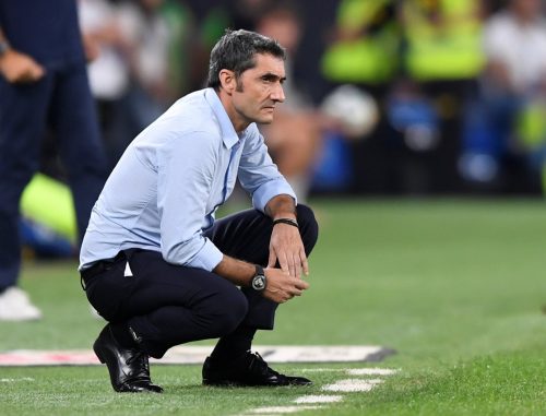 Barcelona: Some fans call for Valverde to resign after reaction to Levante defeat