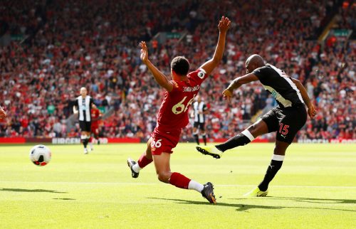 Newcastle: Fans beg for Jetro Willems to be signed permanently after his tweet