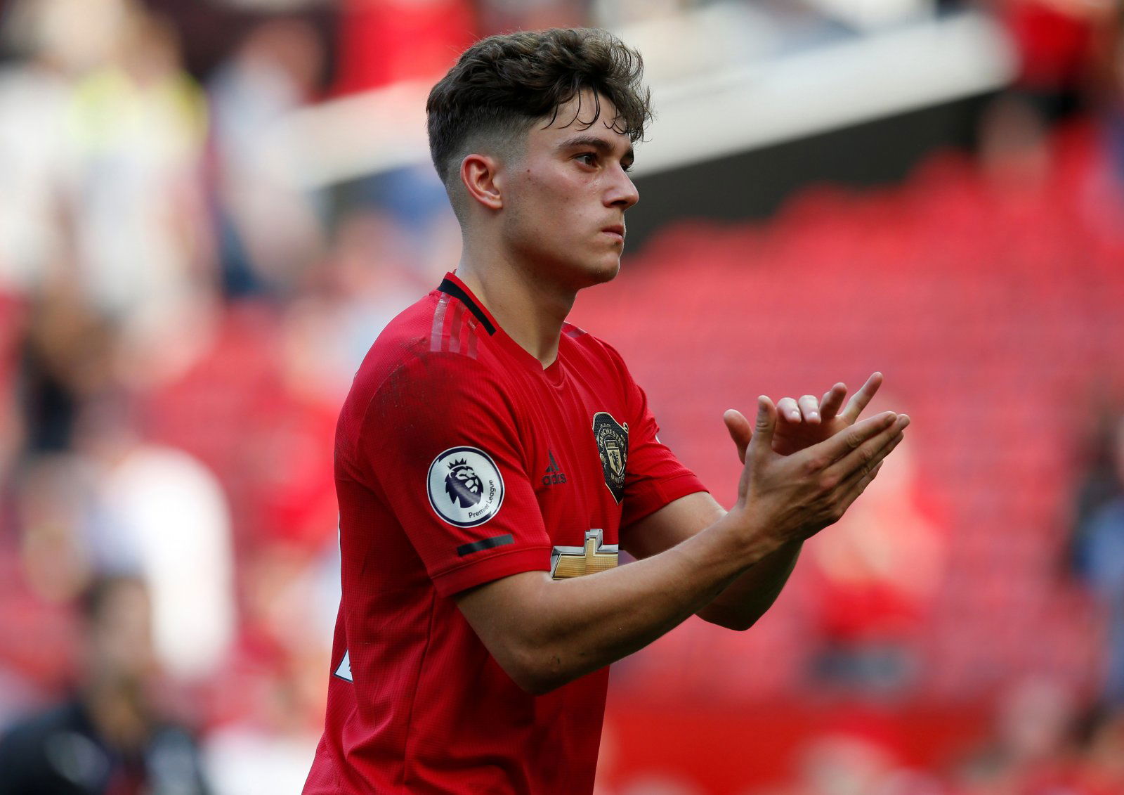 Manchester United: Fans laud Daniel James after comparison ...