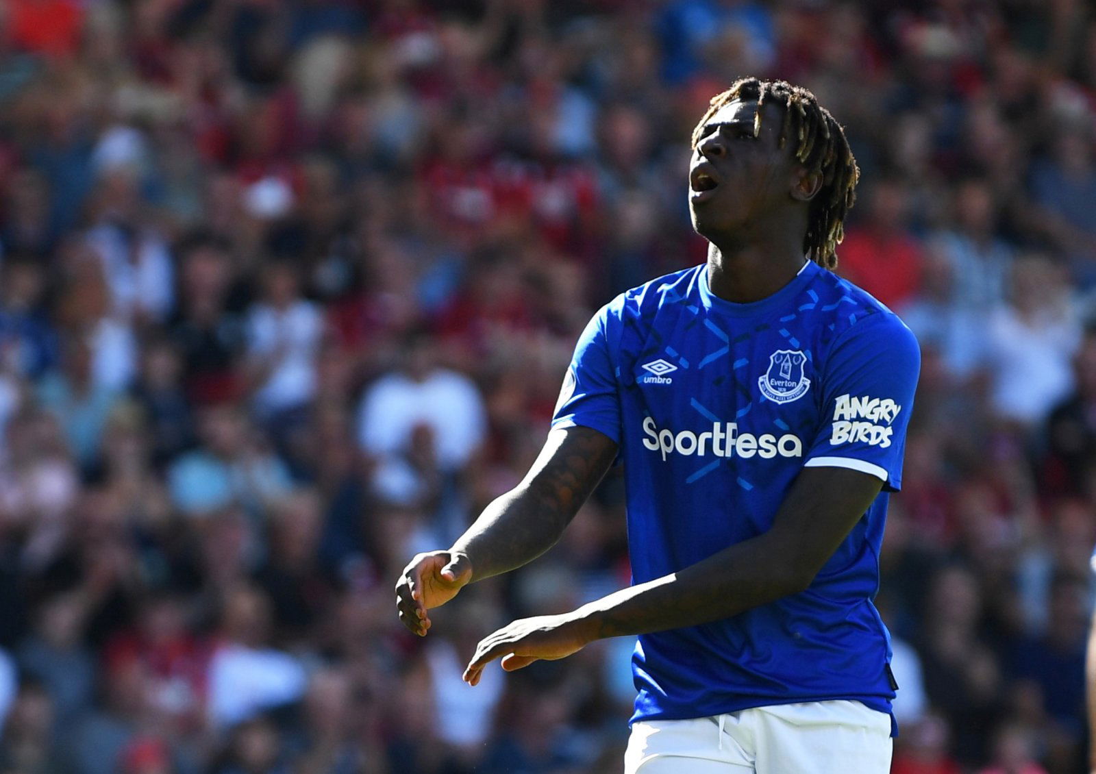Everton: Fans confused over Moise Kean to AC Milan transfer rumours - Everton