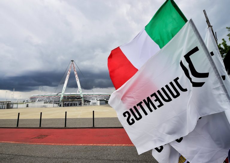 Juventus Round-up: Donyell Malen, Sandro Tonali and Mario Mandzukic among transfer headlines