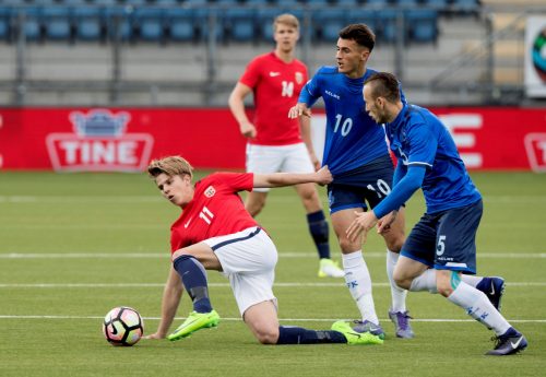 West Ham United: Martin Samuelsen admits he must leave to find stability
