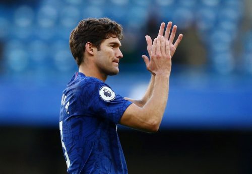 Chelsea: Fans criticise Marcos Alonso after clumsy tackle vs Man Utd