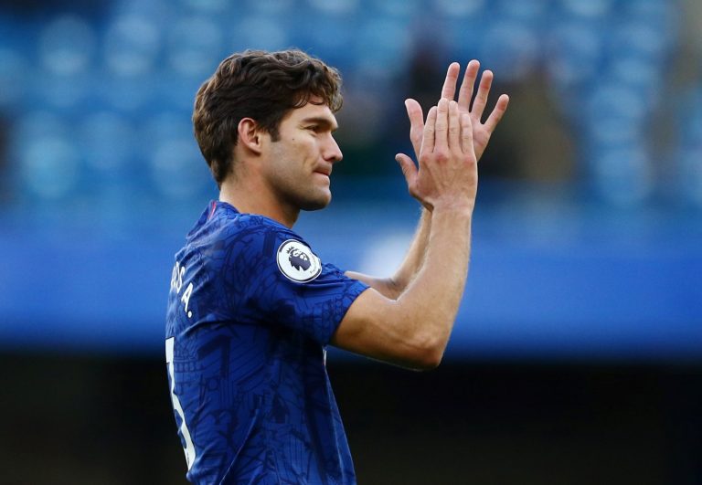 Chelsea: Fans criticise Marcos Alonso after clumsy tackle vs Man Utd