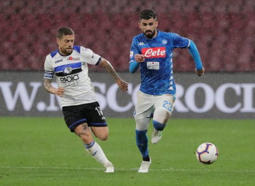 Atalanta's Alejandro Gomez in action with Napoli's Elseid Hysaj