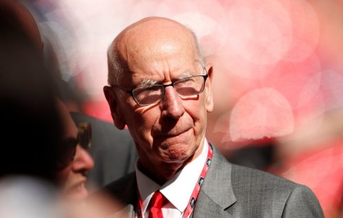 Manchester United: Fans ask if Bobby Charlton can play against Liverpool