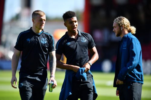 Everton's Jordan Pickford, Mason Holgate and Tom Davies on the pitch before the AFC Bournemouth match