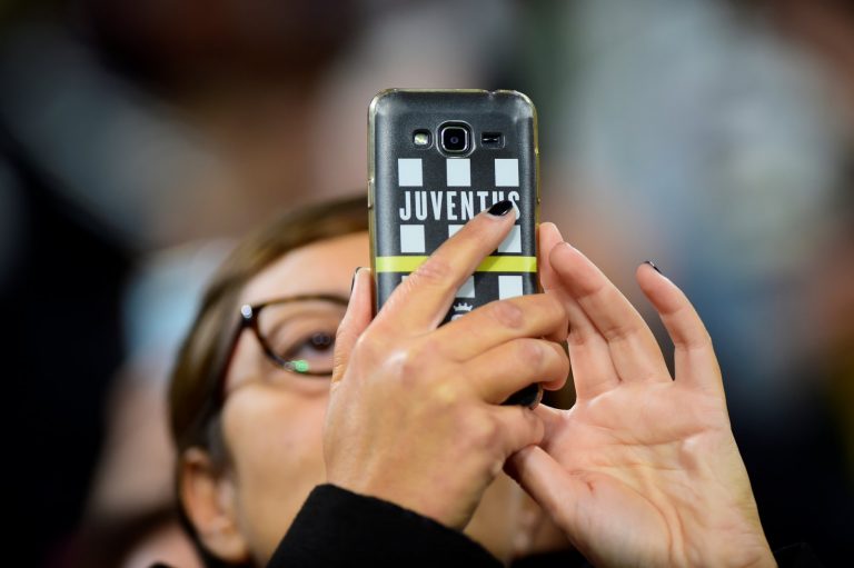 TT Roundup: Juventus might ditch Aaron Ramsey amid more Mario Mandzukic rumours
