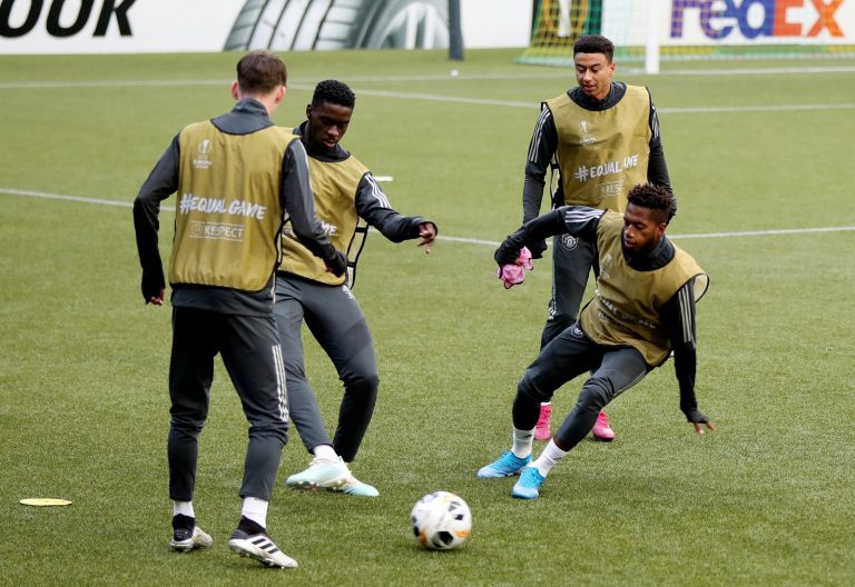 Manchester United: Fans react negatively to training footage