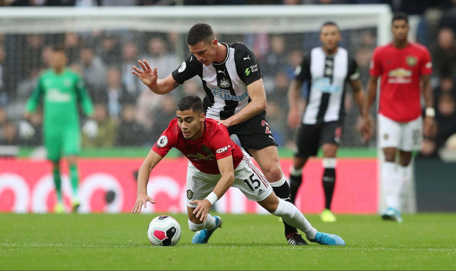 Newcastle United: Daryl Murphy praises Ciaran Clark - Newcastle United News
