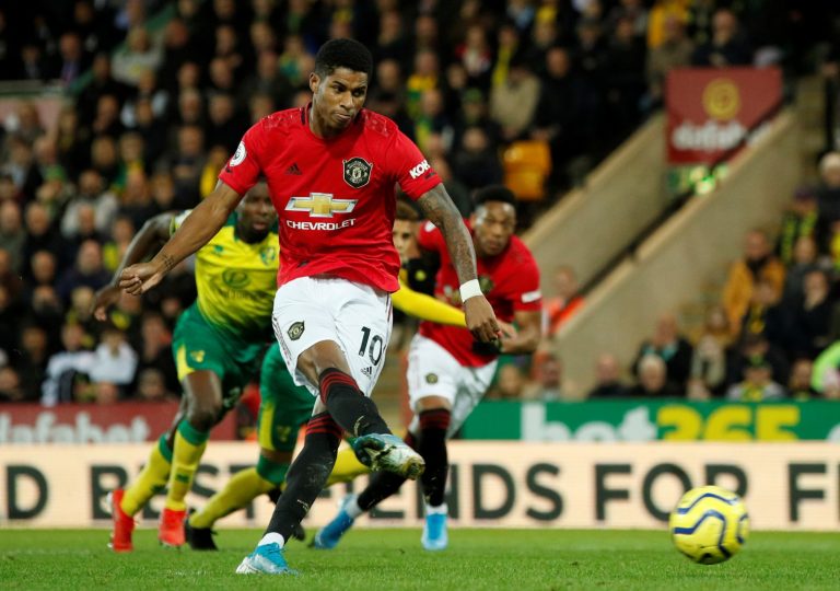 Barcelona: Fans laugh off Marcus Rashford rumour