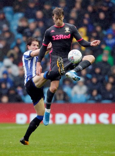 Sheffield Wednesday: Fans praise Sam Hutchinson for performance at centre-back against Leeds