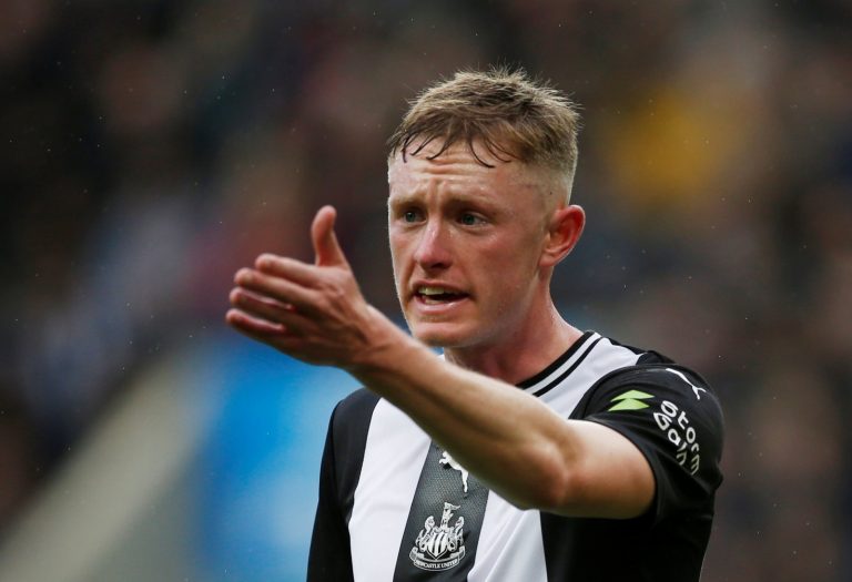 Newcastle United: Keith Hackett slams PGMOL view on Sean Longstaff incident