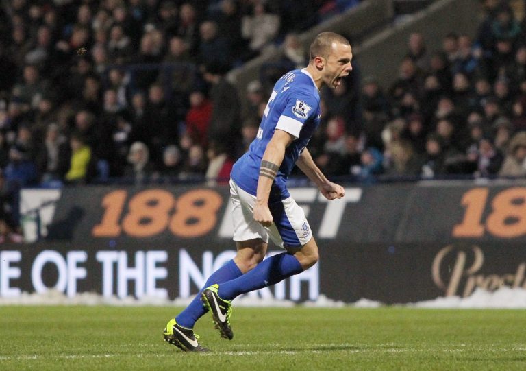 Everton: Fans wish John Heitinga a happy birthday and look back at 2013 Bolton goal
