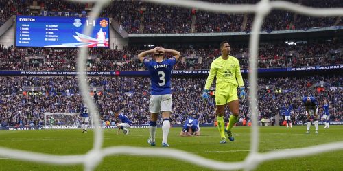 Everton: Fans look back FA Cup semi-final defeat in 2016