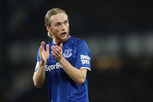 Everton: Fans fight back against Tom Davies criticism